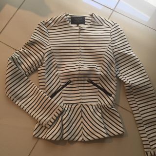 ザラ(ZARA)のZARA ペプラムジャケット ボーダー XS(ノーカラージャケット)