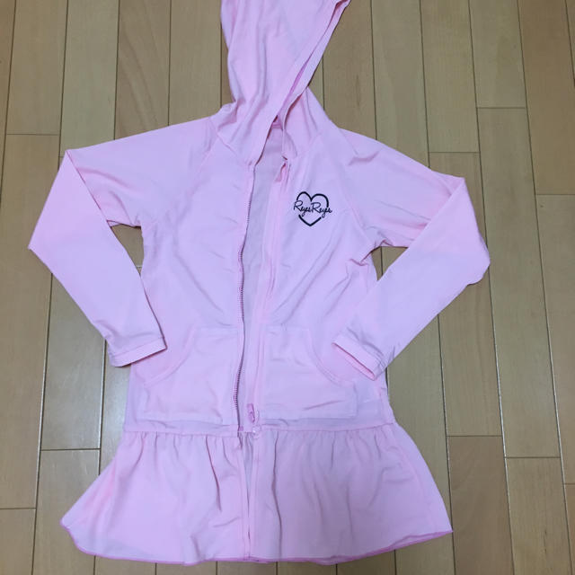 ラッシュガード(断捨離中、値下げ可能です♪♪) キッズ/ベビー/マタニティのキッズ服女の子用(90cm~)(水着)の商品写真