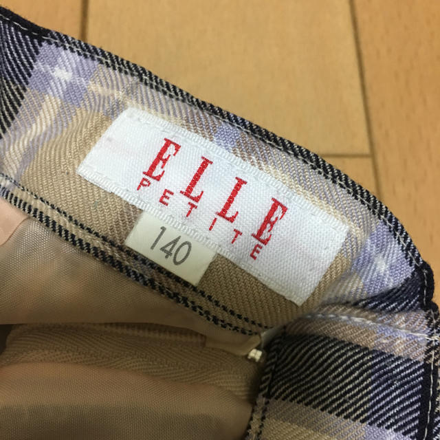 ELLE(エル)のチェックスカート キッズ/ベビー/マタニティのキッズ服女の子用(90cm~)(スカート)の商品写真