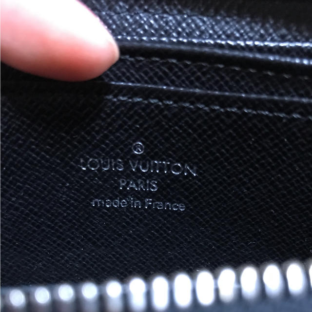 LOUIS VUITTON(ルイヴィトン)のルイヴィトン  小銭入れ メンズのファッション小物(コインケース/小銭入れ)の商品写真