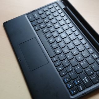 エクスペリア(Xperia)のBKB50 XPERIA z4 純正タイプカバー(タブレット)