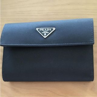 プラダ(PRADA)のプラダ三つ折り財布(折り財布)