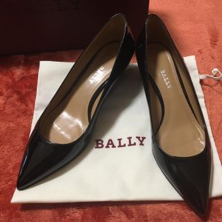 BALLY　パンプス