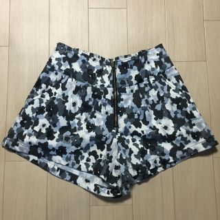 シマムラ(しまむら)の花柄 ショートパンツ(ショートパンツ)