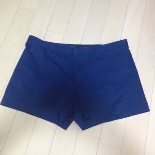 ザラ(ZARA)のZARA BASIC ショートパンツ(ショートパンツ)