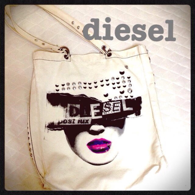 DIESEL(ディーゼル)のdiesel ビッグトート♡ レディースのバッグ(トートバッグ)の商品写真