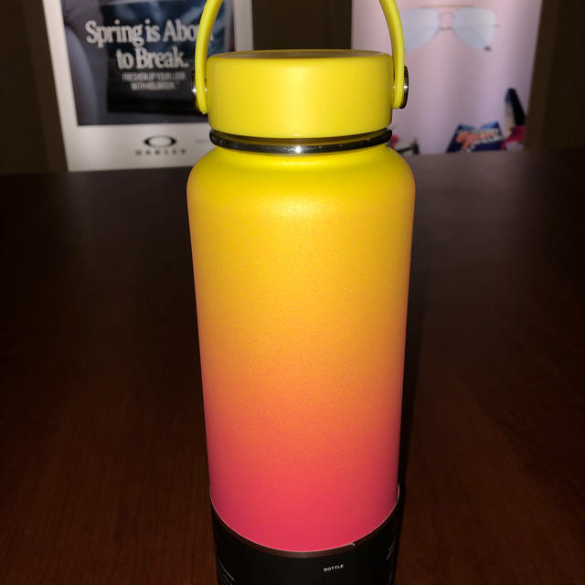 残り2つ 新品 海外限定 ハイドロフラスク hydro flask タンブラー インテリア/住まい/日用品のキッチン/食器(タンブラー)の商品写真