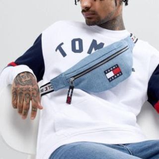 トミーヒルフィガー(TOMMY HILFIGER)のTommy Jeans 90s フラッグ ロゴ デニム ウエストバッグ 新品(ウエストポーチ)