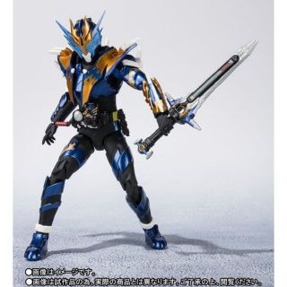 BANDAI - 限定 SHフィギュアーツ仮面ライダー クローズ S.H.