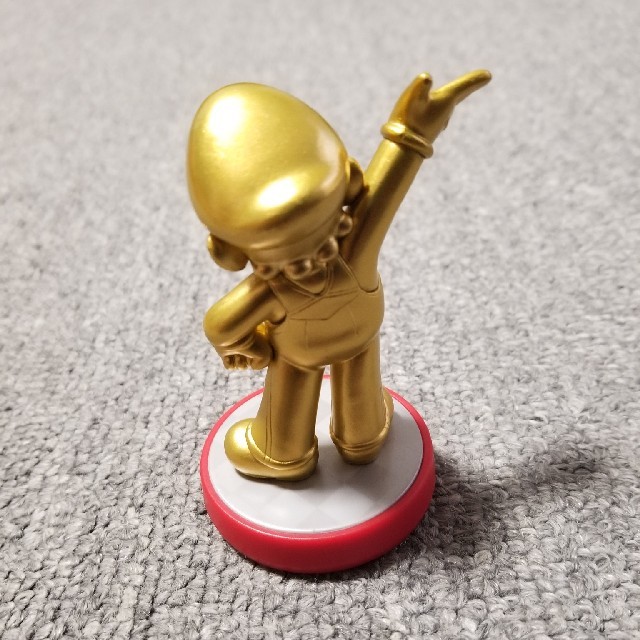 任天堂 - amiibo ゴールドマリオの通販 by Taka's shop｜ニンテンドウ