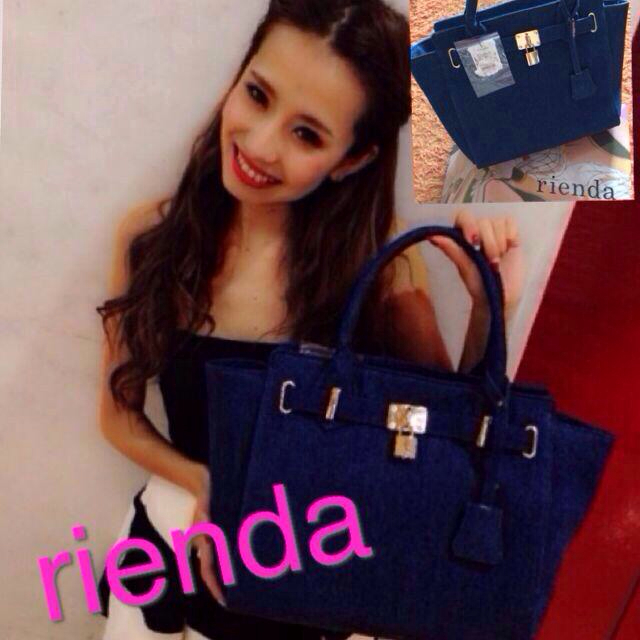 rienda(リエンダ)のrienda 大人気デニムカデナトート レディースのバッグ(トートバッグ)の商品写真