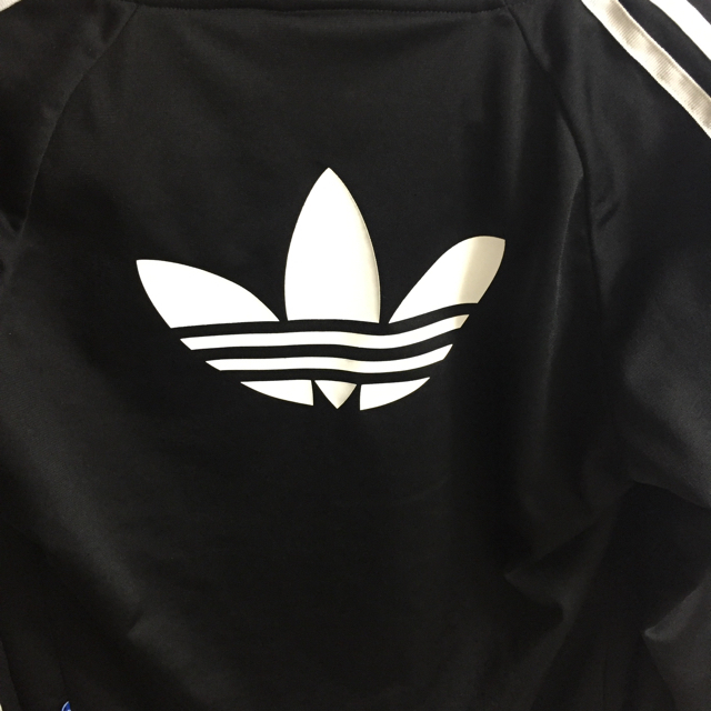 adidasジャージ