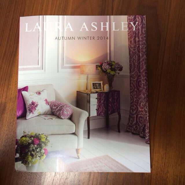 Laura Ashley みみ様専用 ローラアシュレイカタログの通販 By とも S Shop ローラアシュレイならラクマ Laura Ashley みみ様専用 ローラアシュレイカタログの通販 By とも S Shop ローラアシュレイならラクマ