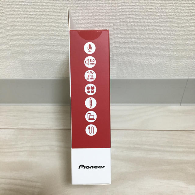 Pioneer(パイオニア)のpioneerイヤホン★新品 スマホ/家電/カメラのオーディオ機器(ヘッドフォン/イヤフォン)の商品写真