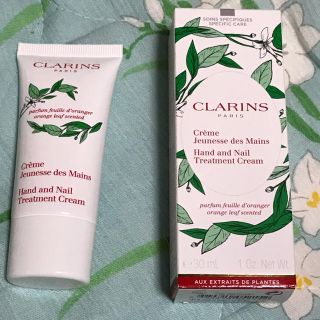 クラランス(CLARINS)の【キティ様専用】クラランス ハンドクリーム(ハンドクリーム)