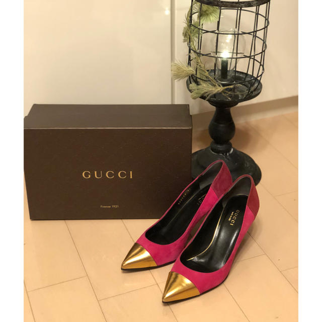 Gucci(グッチ)のみぃてぃ様専用です♡GUCCI バイカラーパンプス♪ レディースの靴/シューズ(ハイヒール/パンプス)の商品写真