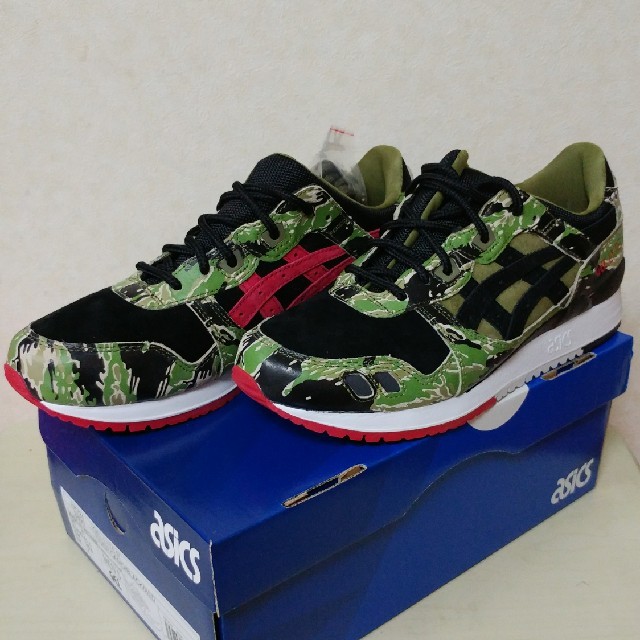 asics(アシックス)の☆新品・未使用☆ atmos GEL-LYTE III GREEN CAMO メンズの靴/シューズ(スニーカー)の商品写真