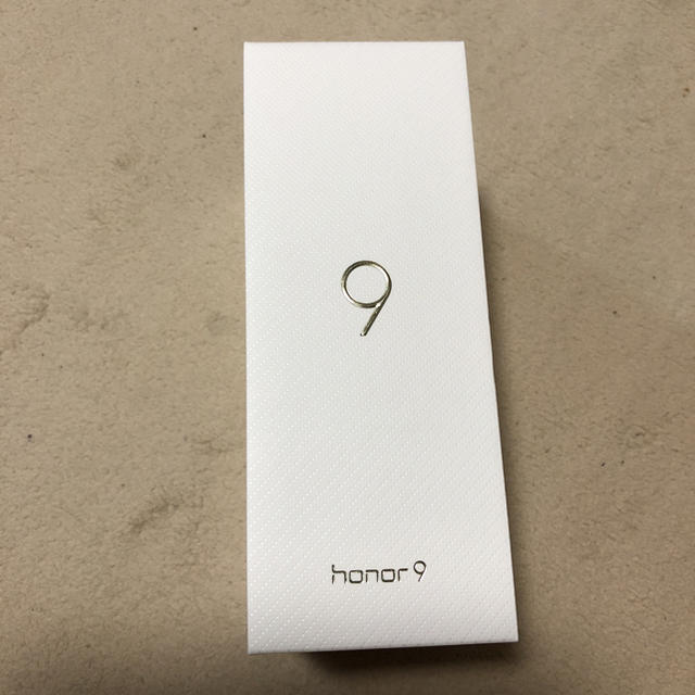 ANDROID(アンドロイド)のHUAWEI Honor9 グレイシアグレー SIMフリー 新品 未開封 スマホ/家電/カメラのスマートフォン/携帯電話(スマートフォン本体)の商品写真