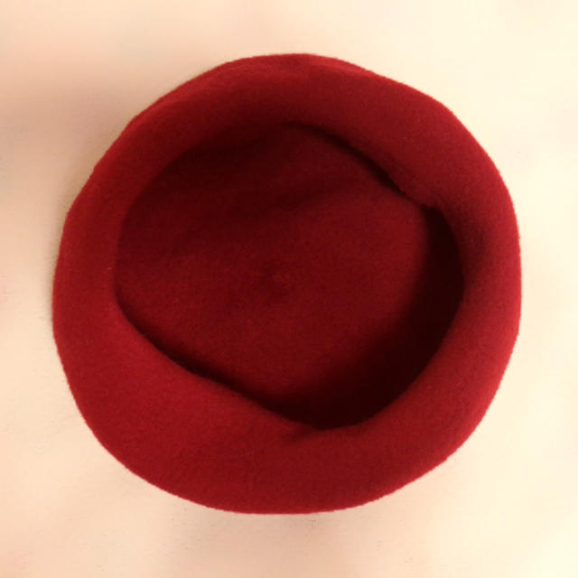 earth music & ecology(アースミュージックアンドエコロジー)のベレー帽 赤 レディースの帽子(ハンチング/ベレー帽)の商品写真