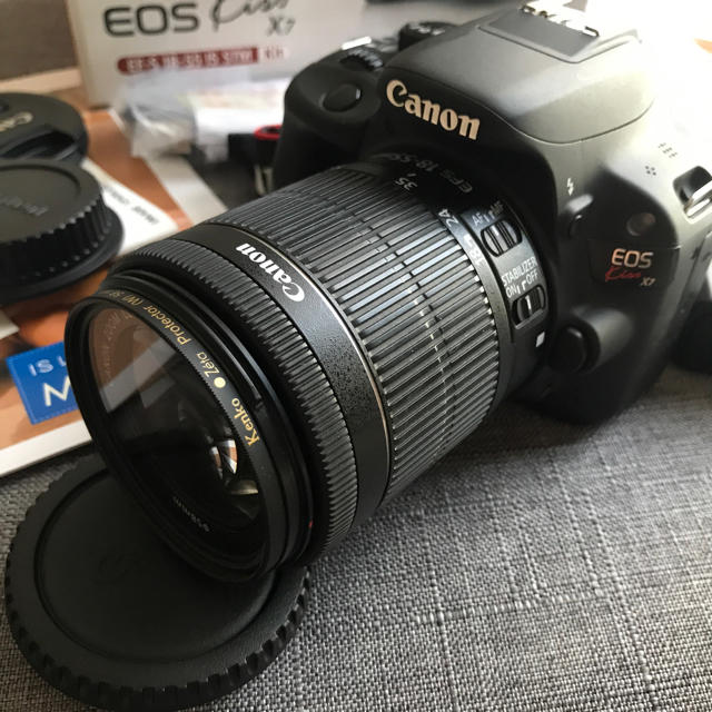 美品！Canon EOS kiss x7！STMレンズキット！送料無料！