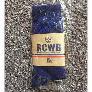ロデオクラウンズワイドボウル(RODEO CROWNS WIDE BOWL)の新品 ロデオクラウンズ  RCWBロゴ刺繍ソックス 紺(ソックス)