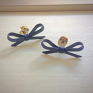 アネモネ(Ane Mone)のリボンピアス(ピアス)