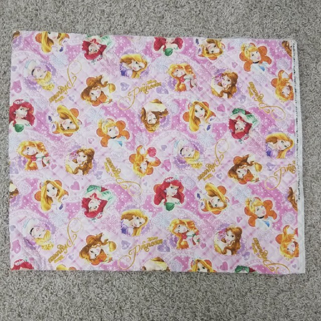 Disney 値下げしました ディズニー プリンセス キルティング生地 の通販 By ひなゆう S Shop ディズニーならラクマ Disney 値下げしました ディズニー プリンセス キルティング生地 の通販 By ひなゆう S Shop ディズニーならラクマ