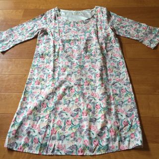 トッコ(tocco)の【はるな様専用】ワンピース 花柄 膝丈 ピンク(ひざ丈ワンピース)