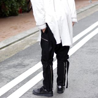 sulvam ボンテージパンツ 【即出荷】 8160円 sandorobotics.com