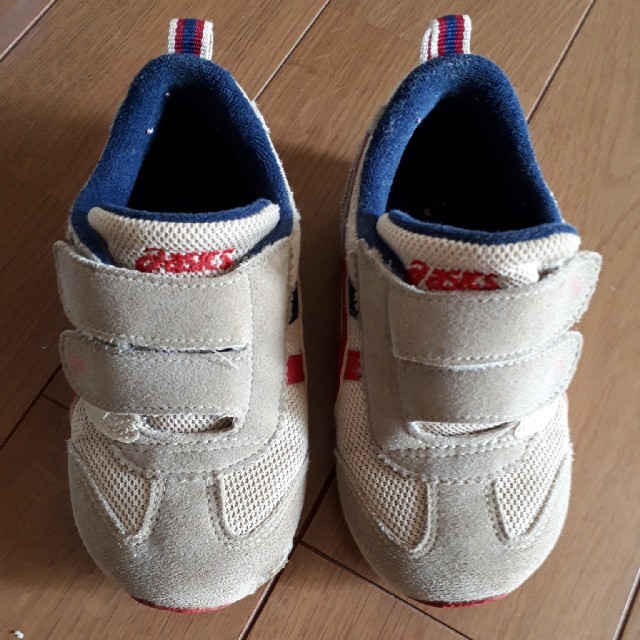 asics(アシックス)の値下げしました♪アシックスすくすくベビー15cm キッズ/ベビー/マタニティのベビー靴/シューズ(~14cm)(スニーカー)の商品写真