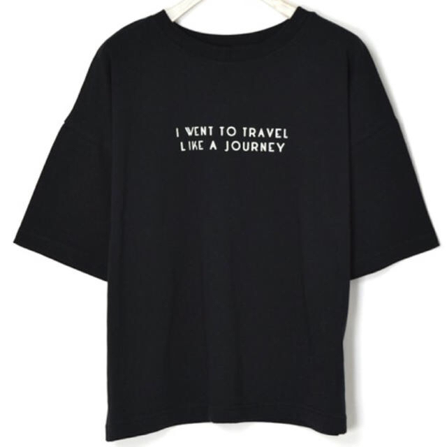 w closet(ダブルクローゼット)の最終お値下げwcloset ロゴプリントTシャツ レディースのトップス(Tシャツ(半袖/袖なし))の商品写真