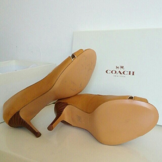 COACH(コーチ)のコーチCOACHヒール靴パンプスサンダルハイヒール35.5M 22.5~23㎝ レディースの靴/シューズ(ハイヒール/パンプス)の商品写真