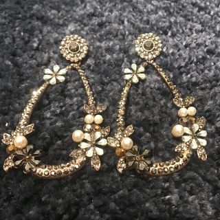 ザラ(ZARA)のZARA ピアス(ピアス)