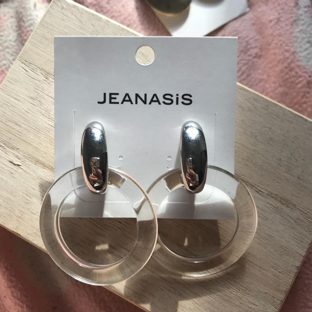 JEANASIS(ジーナシス)のイヤリング JEANASIS レディースのアクセサリー(イヤリング)の商品写真