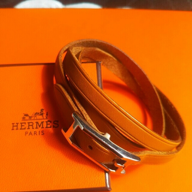 Hermes - 値下げ！エルメスHERMES レザーブレスレット エルメスベージュの通販 by かみみし's shop｜エルメスならラクマ