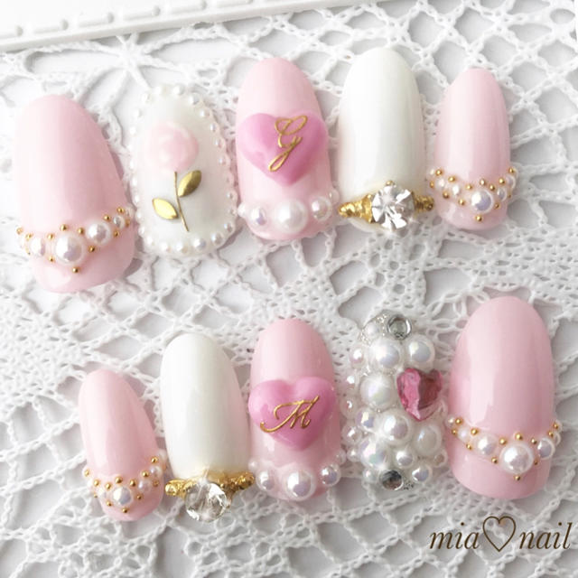 ゆめかわいい ピンクが可愛いお姫様ネイルの通販 By Mia Nail オーダー再開しました ラクマ