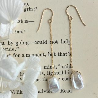 ハンドメイド 14kgf バロックパール チェーンピアス /イヤリング(ピアス)