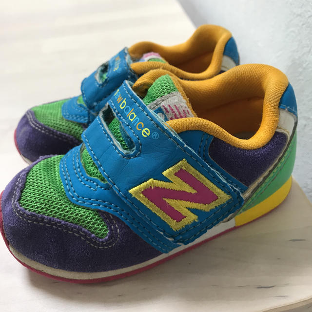 New Balance(ニューバランス)の早い者勝ち⚠︎ニューバランス マルチカラー キッズ ベビー 13 キッズ/ベビー/マタニティのベビー靴/シューズ(~14cm)(スニーカー)の商品写真