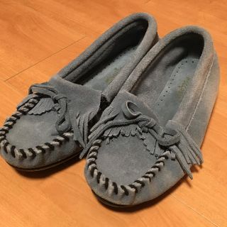 ミネトンカ(Minnetonka)のミネトンカ(スリッポン/モカシン)