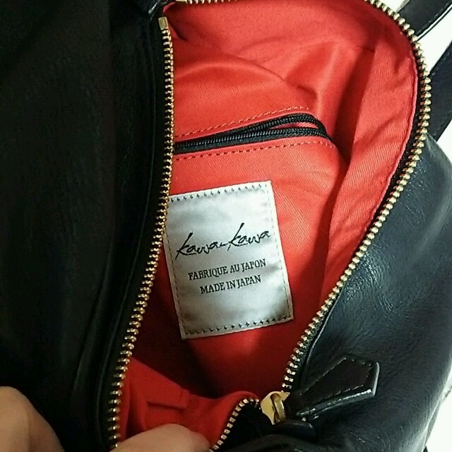 皮ショルダーバッグ レディースのバッグ(ショルダーバッグ)の商品写真