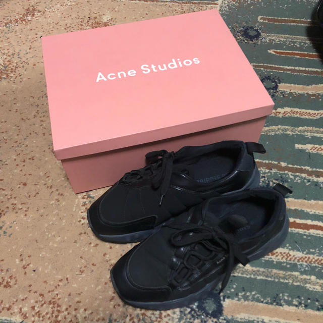 ACNE(アクネ)のacne studios sofiane スニーカー メンズの靴/シューズ(スニーカー)の商品写真