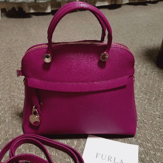 Furla(フルラ)のフルラ　パイパーSサイズ レディースのバッグ(ハンドバッグ)の商品写真