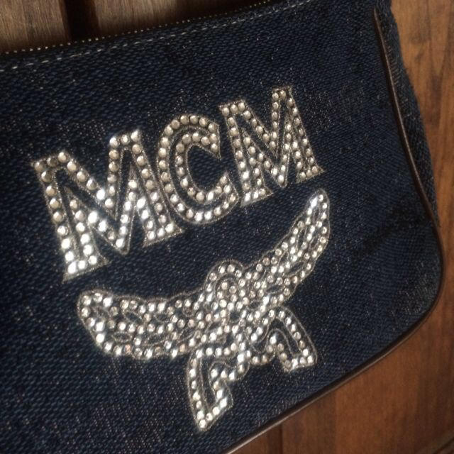 MCM(エムシーエム)の正規☆MCM バッグ レディースのバッグ(ショルダーバッグ)の商品写真