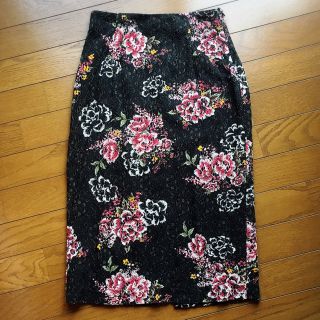 ザラ(ZARA)のZARA花柄レーススカート(ひざ丈スカート)