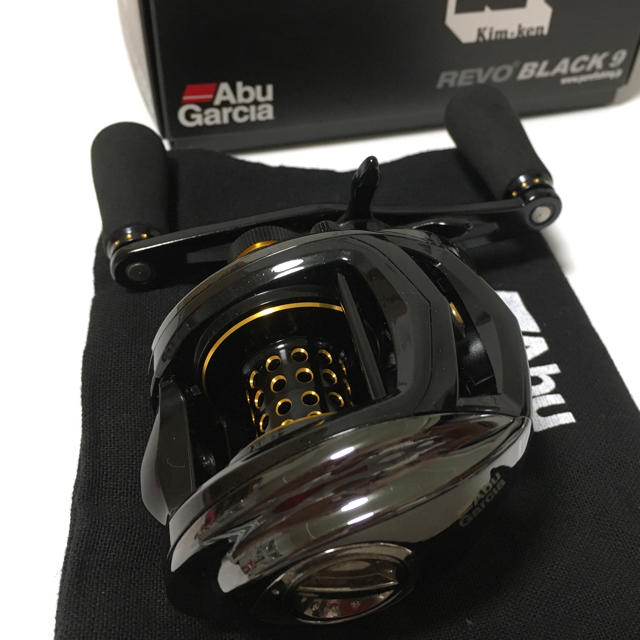 Revo(レヴォ)のAbu Garcia REVO®︎ BLACK9 アブガルシア ブラック9 スポーツ/アウトドアのフィッシング(リール)の商品写真