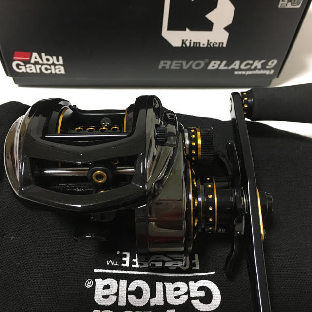 Revo(レヴォ)のAbu Garcia REVO®︎ BLACK9 アブガルシア ブラック9 スポーツ/アウトドアのフィッシング(リール)の商品写真