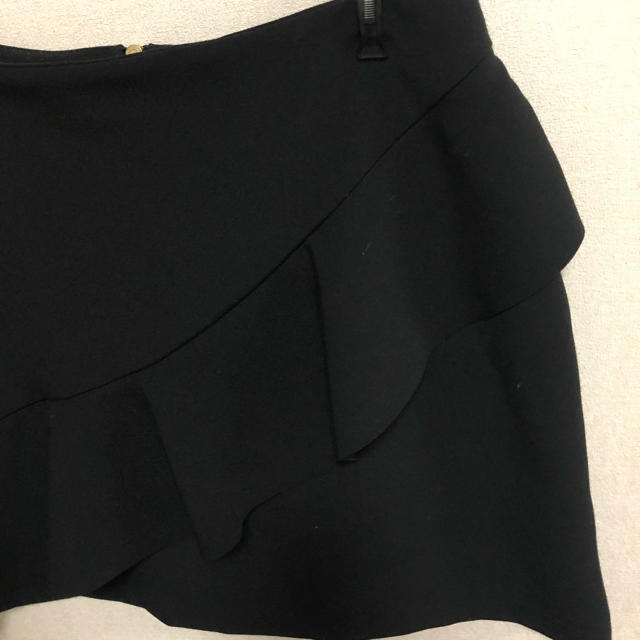 ZARA(ザラ)のZARA 黒スカート レディースのスカート(ミニスカート)の商品写真