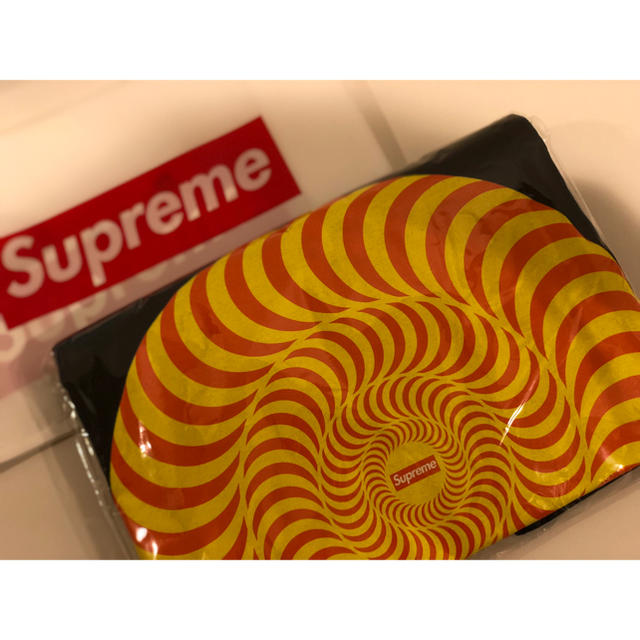 Supreme - kaaatsuuuu