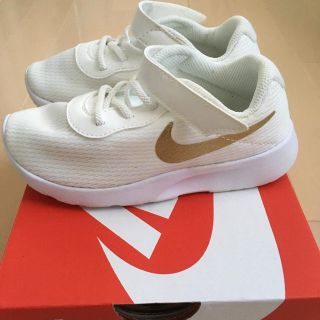 ナイキ(NIKE)のナイキ タンジュン白 16センチ(スニーカー)