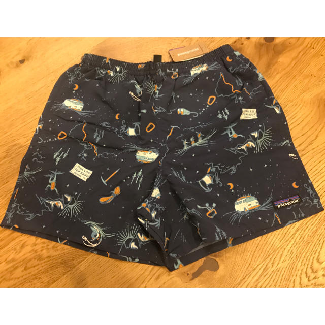 Patagonia パタゴニア バギーズ ショーツ S FUN HOGS 新品 パンツ Patagonia パタゴニア バギーズ ショーツ S FUN HOGS 新品 パンツ
